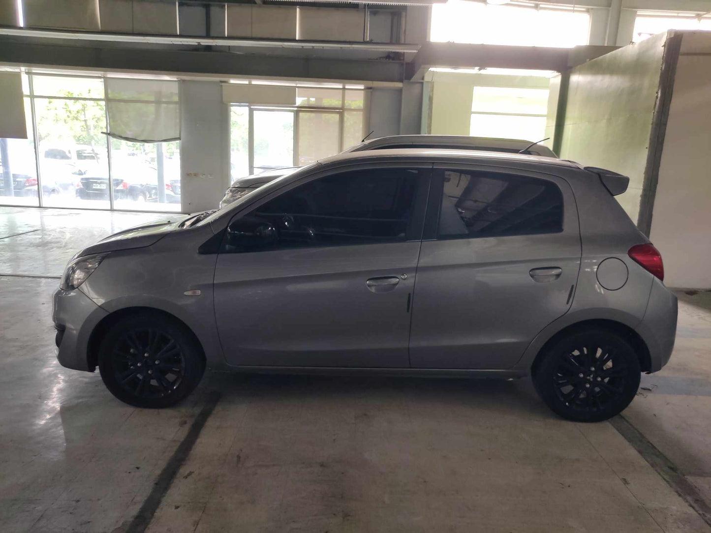 2023 Mitsubishi Mirage GLX AT GAS