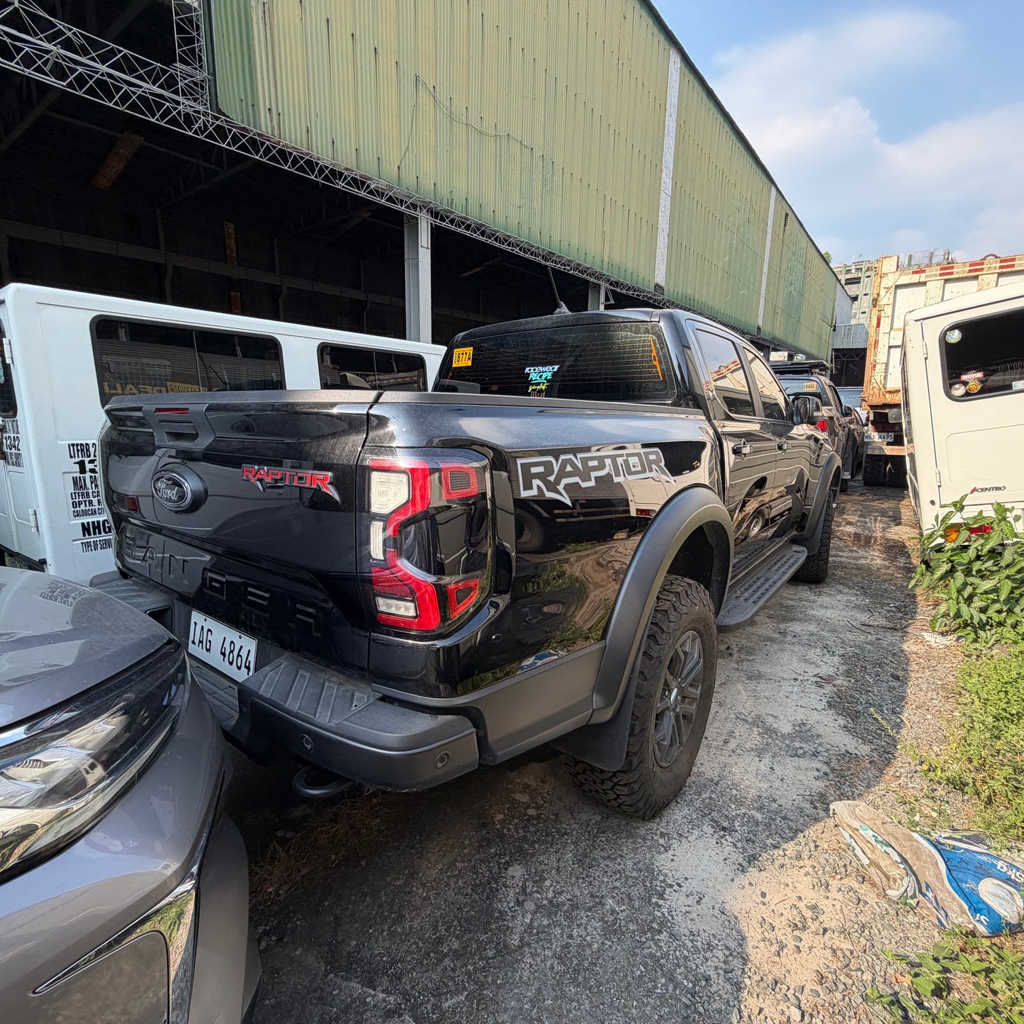 2025 Ford Ranger Bi-Turbo Raptor 4x4 2.0L, A/T, DSL	15T