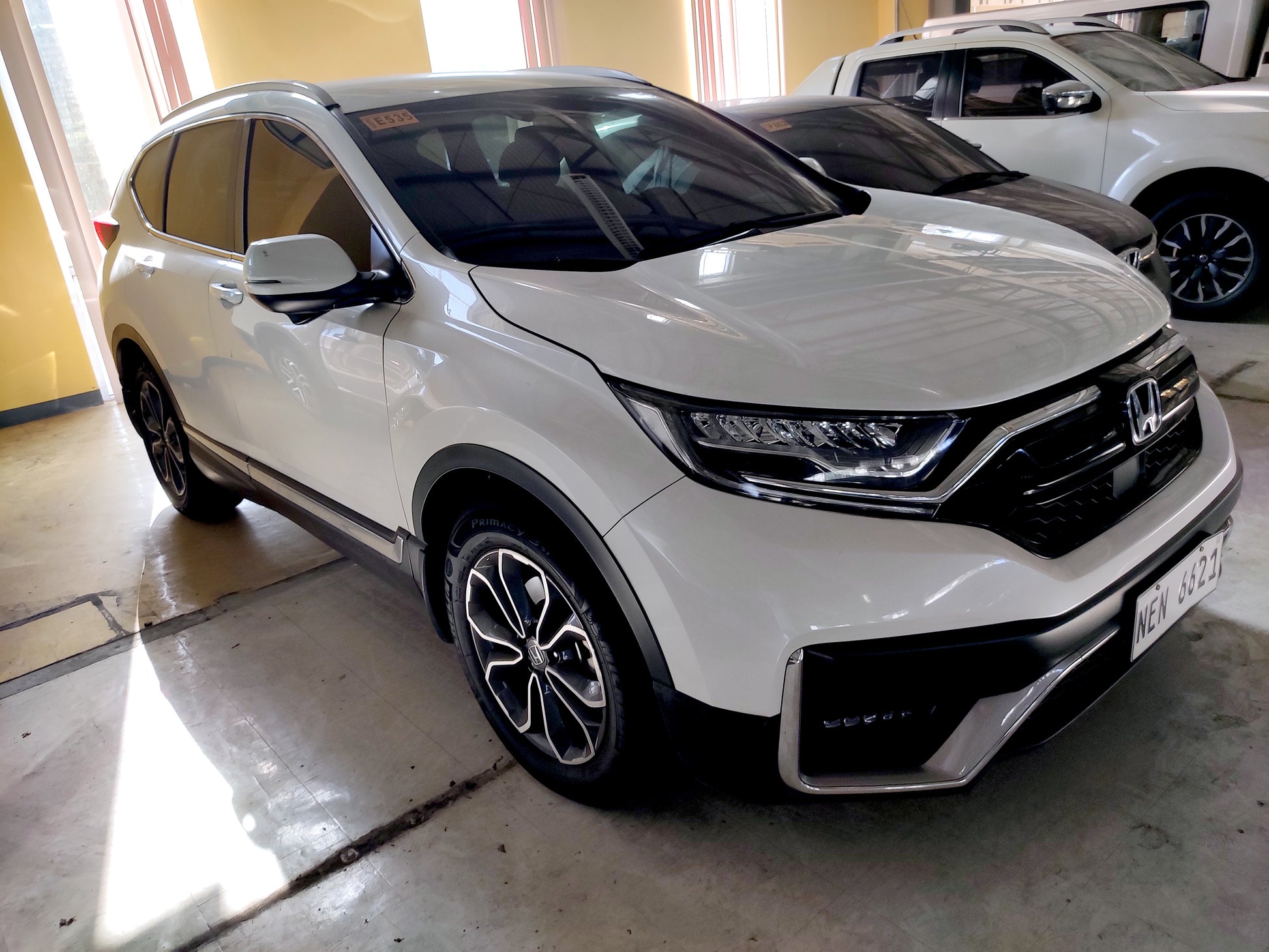 2022 Honda CR-V 1.6 S A/T Diesel with 23T mileage, spacious and comfortable SUV, available at ROPO.