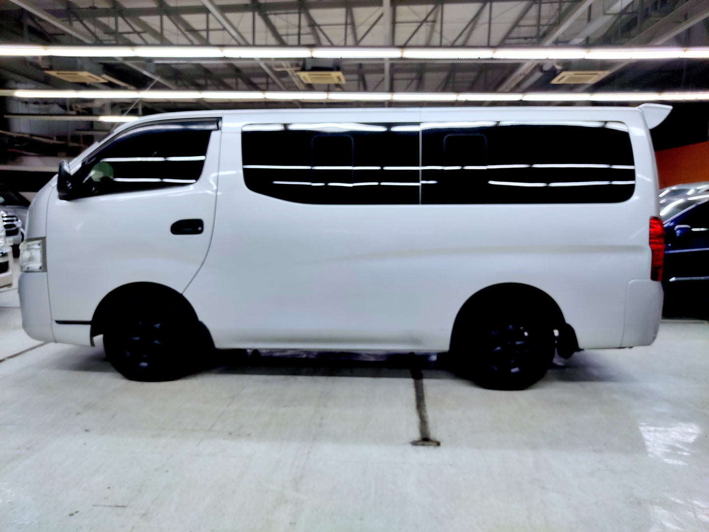 Nissan Urvan NV350