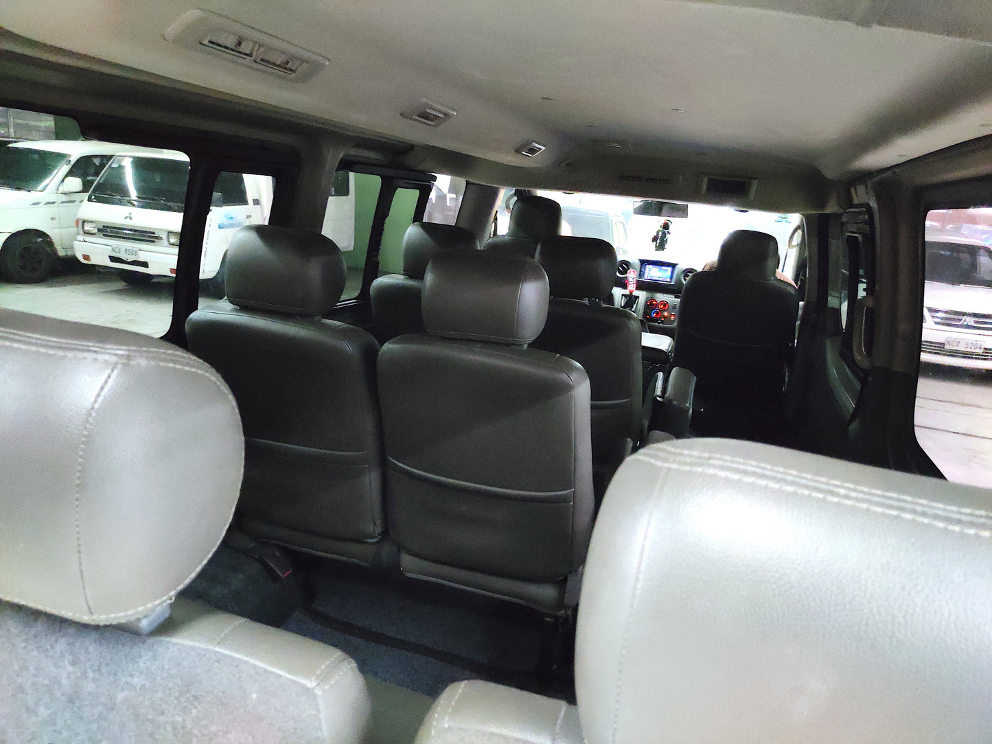 Nissan Urvan NV350