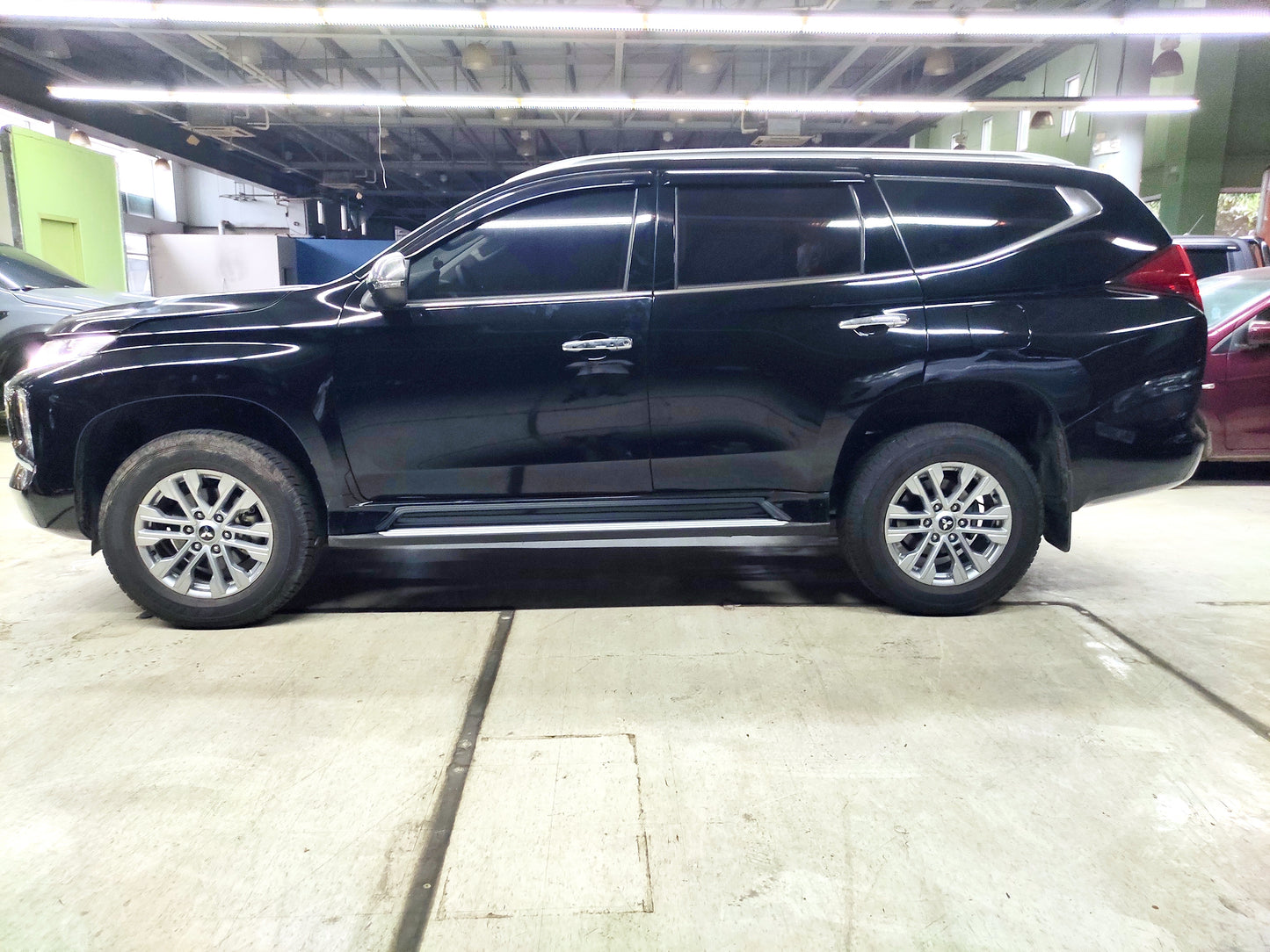 2023 Mitsubishi Montero Sport GLS 4x2