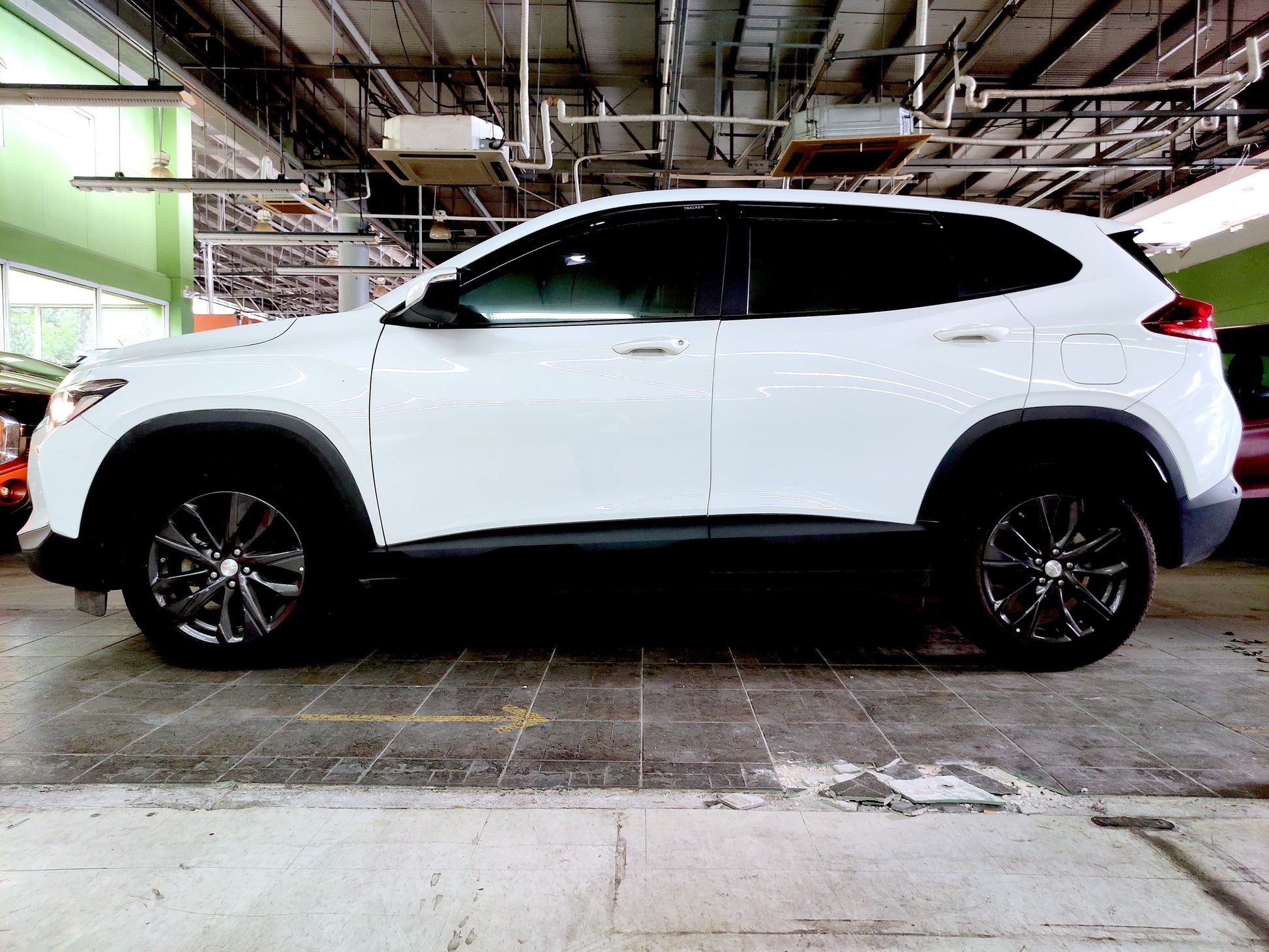 2022 Chevrolet Tracker 1.0 LS A/T Gas with 7T mileage, compact and efficient crossover, available at ROPO