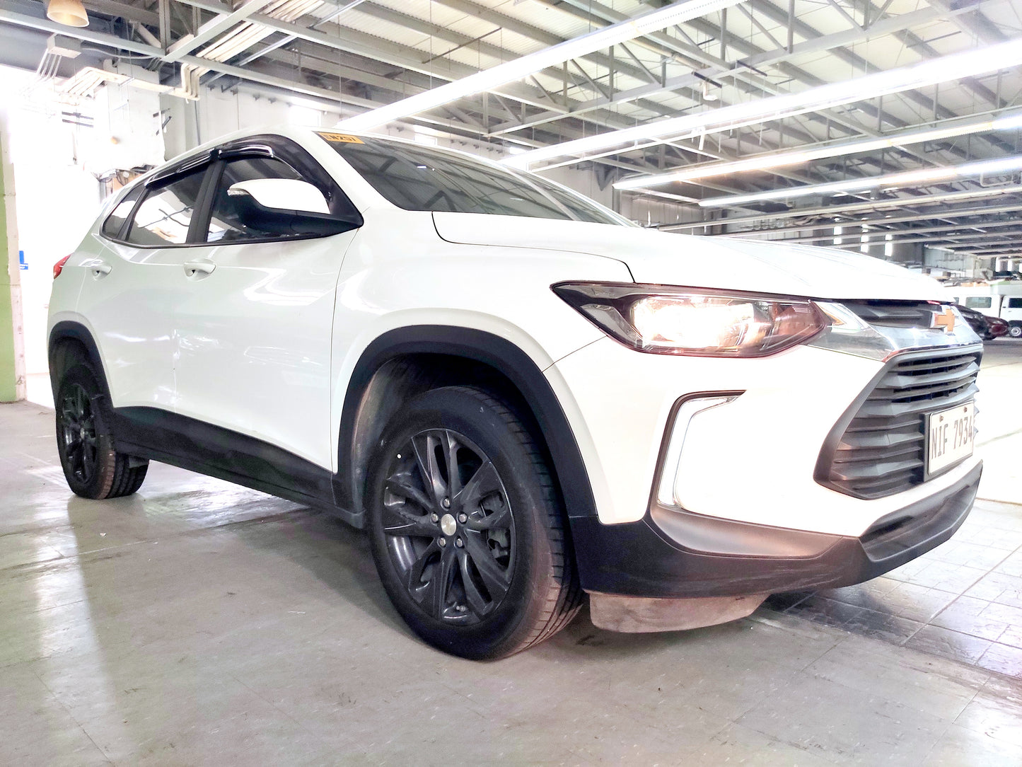 2022 Chevrolet Tracker 1.0 LS A/T Gas with 7T mileage, compact and efficient crossover, available at ROPO