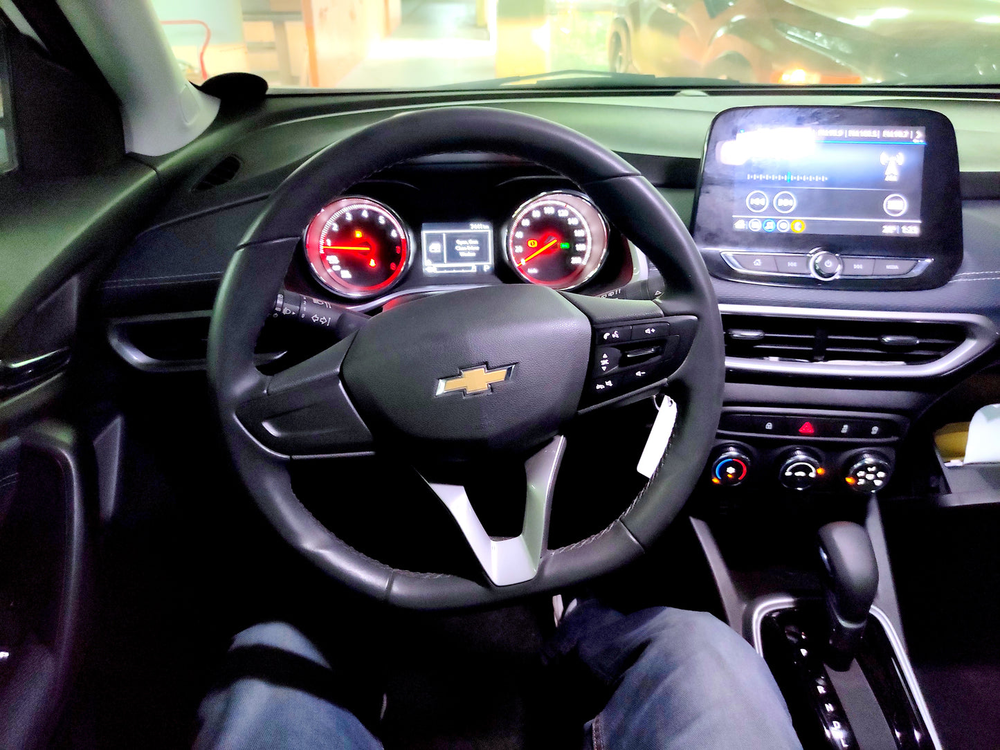 2022 Chevrolet Tracker 1.0 LS A/T Gas with 7T mileage, compact and efficient crossover, available at ROPO