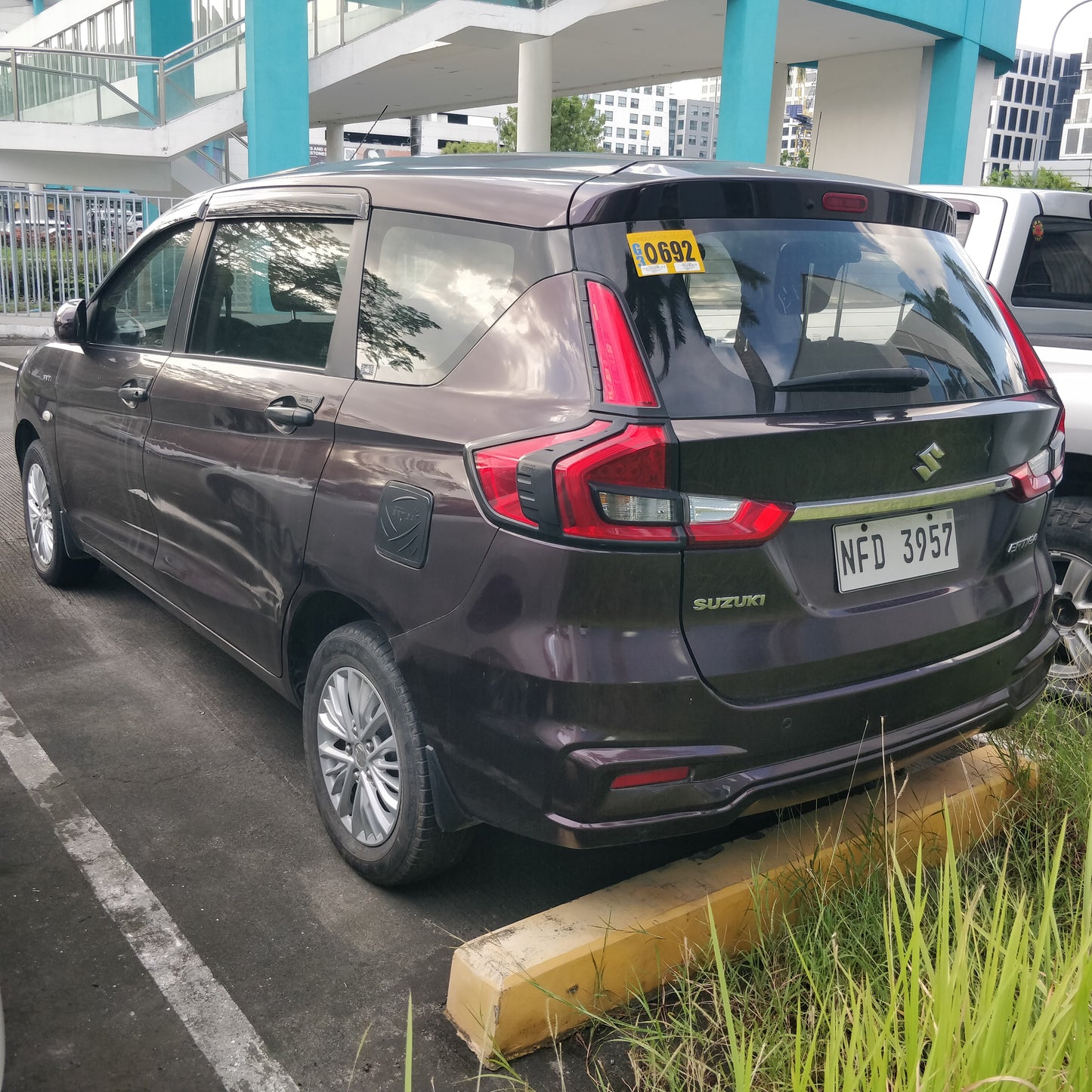 2022 Suzuki	Ertiga 1.5 GL, A/T, GAS	45T