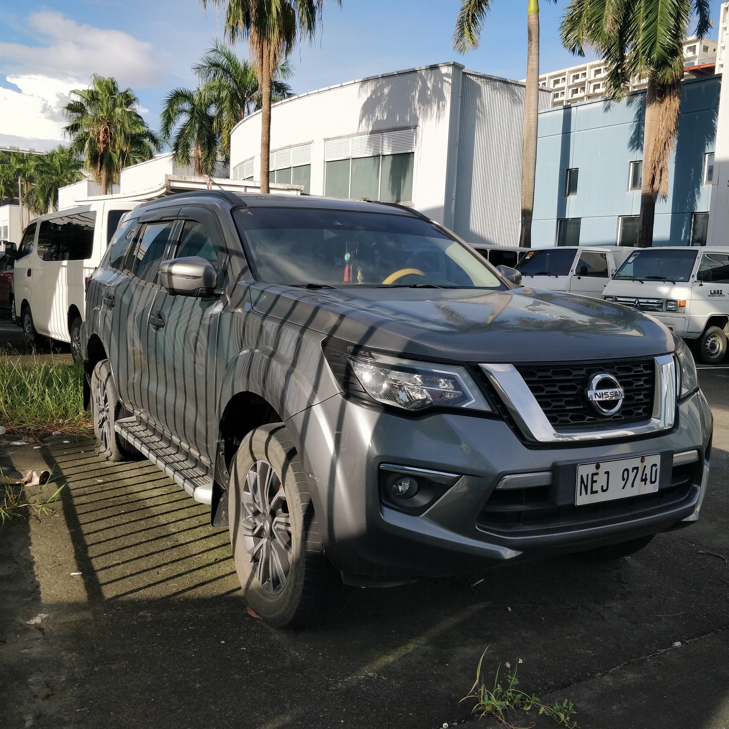 2020 Nissan Terra VL 4x2 2.5L, A/T, DSL 127T