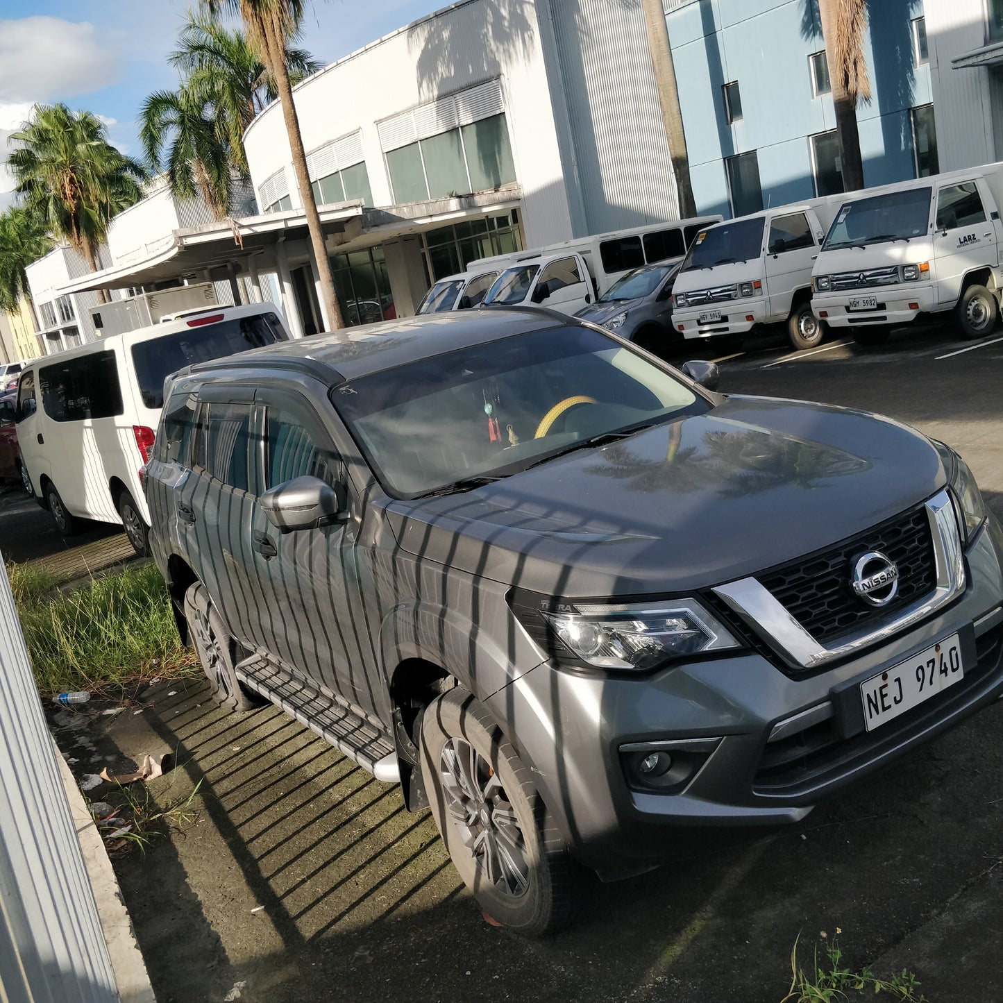 2020 Nissan Terra VL 4x2 2.5L, A/T, DSL 127T