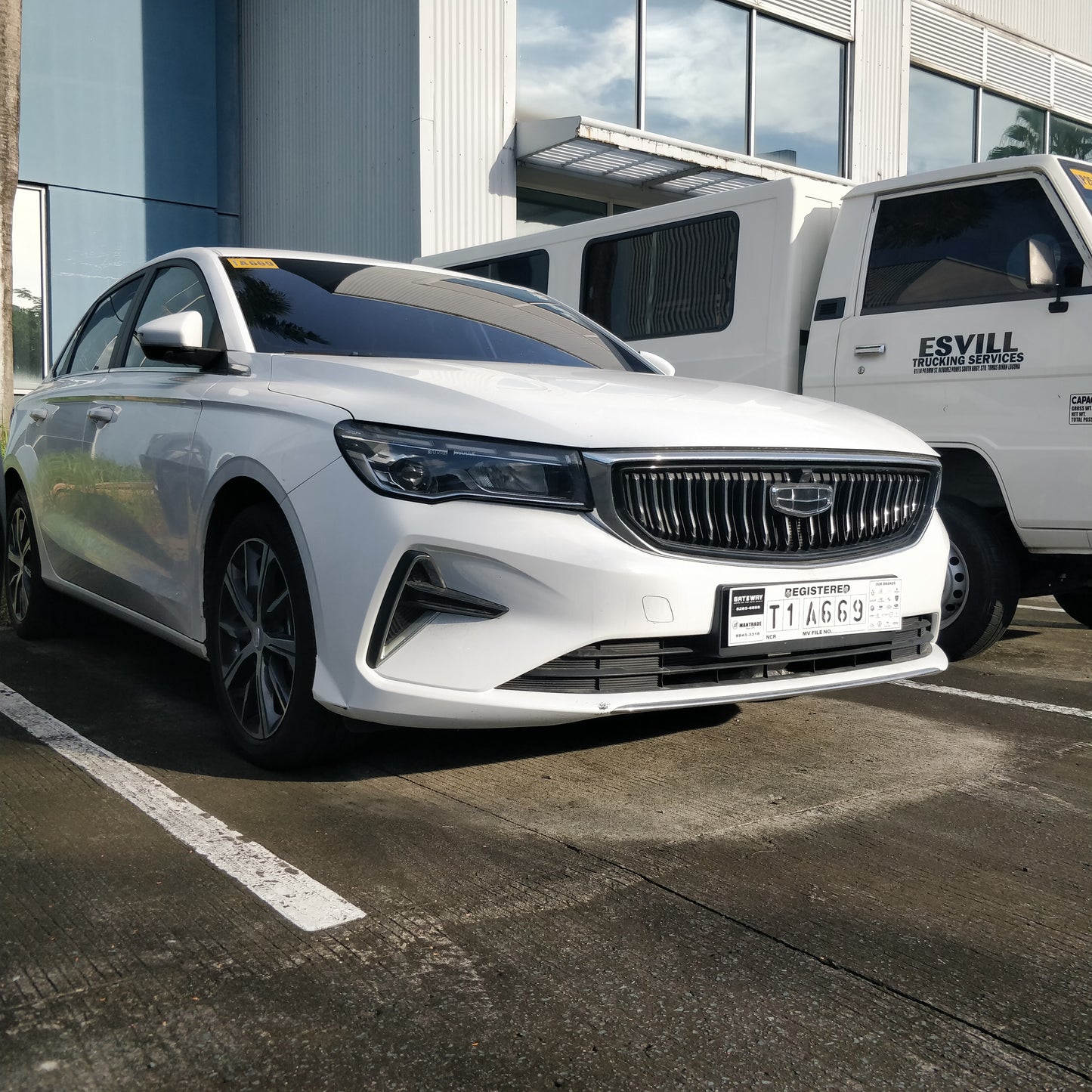 2023 Geely Emgrand Premium, A/T, GAS	7T