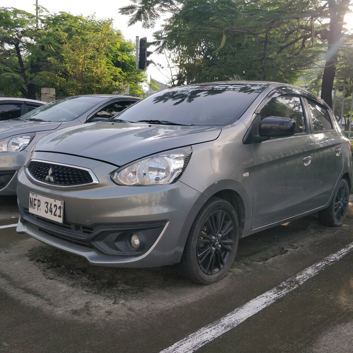 2023 Mitsubishi Mirage GLX 1.2G AT GAS 40T