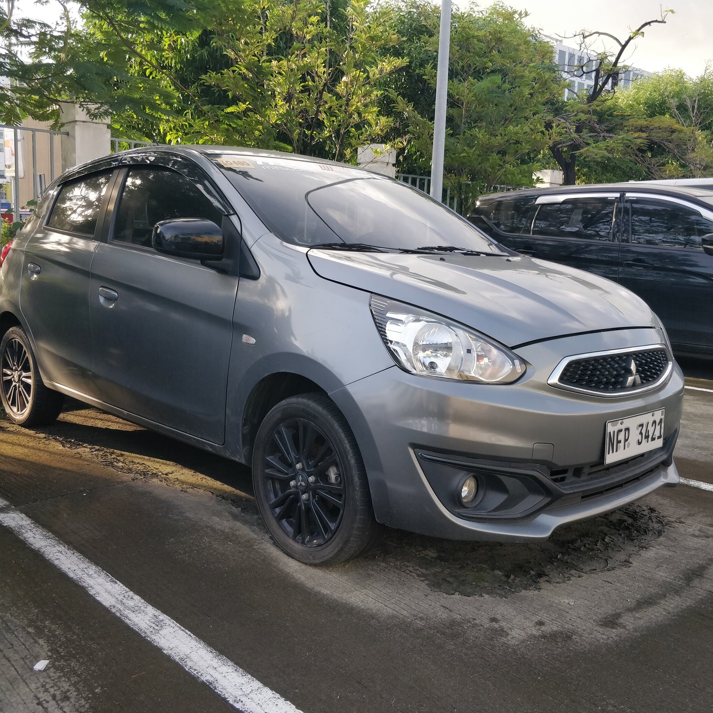 2023 Mitsubishi Mirage GLX 1.2G AT GAS 40T
