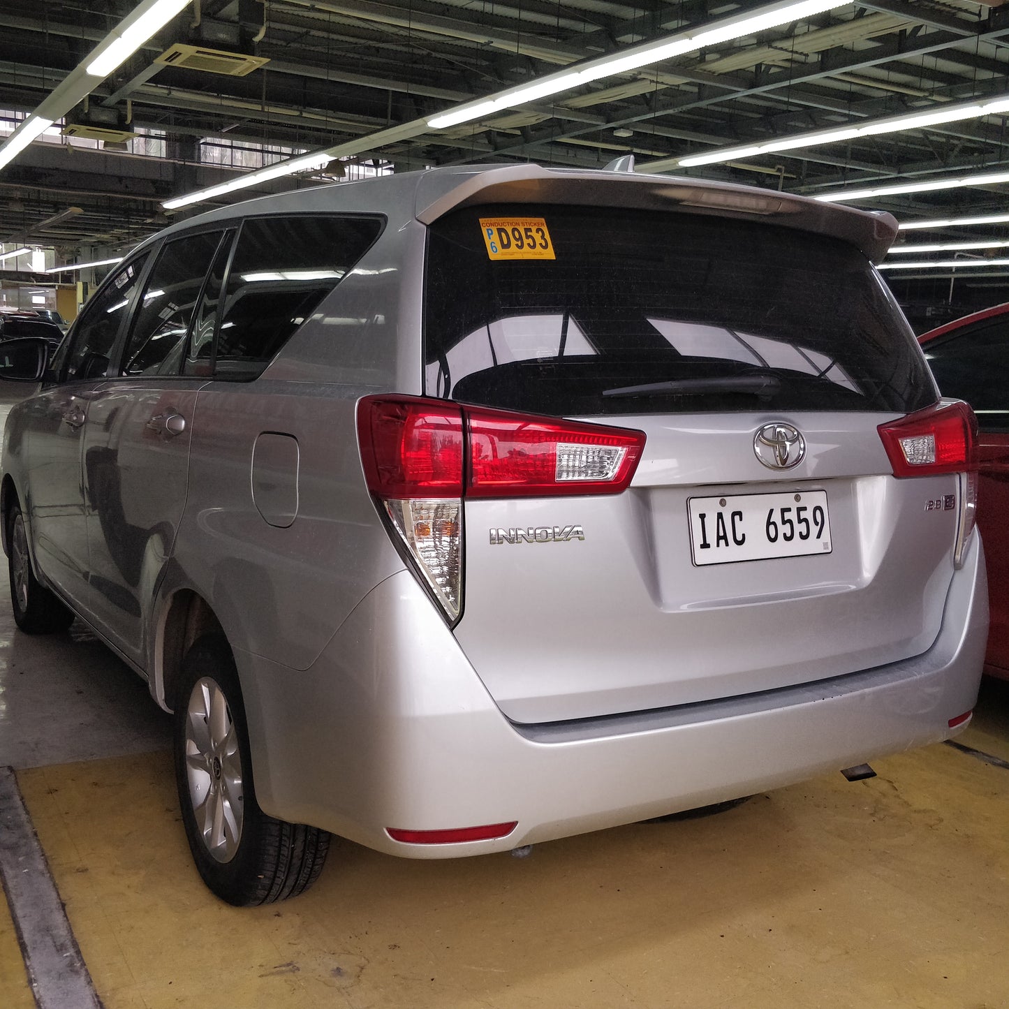 2020 Toyota Innova 2.8 E, AT, DSL 28T
