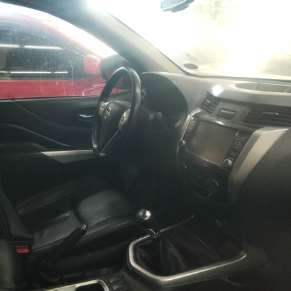 2020 Nissan Navara NP300 VL 4x4 2.5L, M/T, DSL 57T