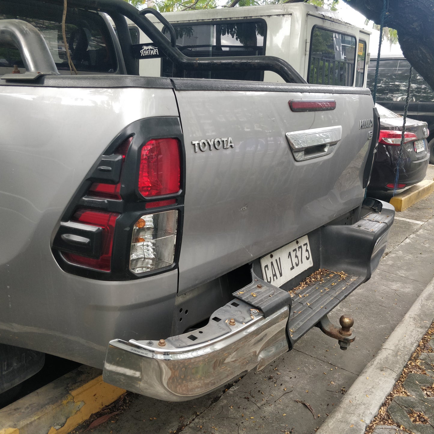 2020 Toyota Hilux G 4x2 2.4L, MT, DSL	97T
