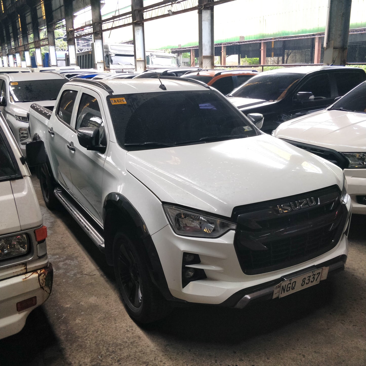 2023 Isuzu D-Max 3.0 4x2 LS-A, AT, DSL 22T
