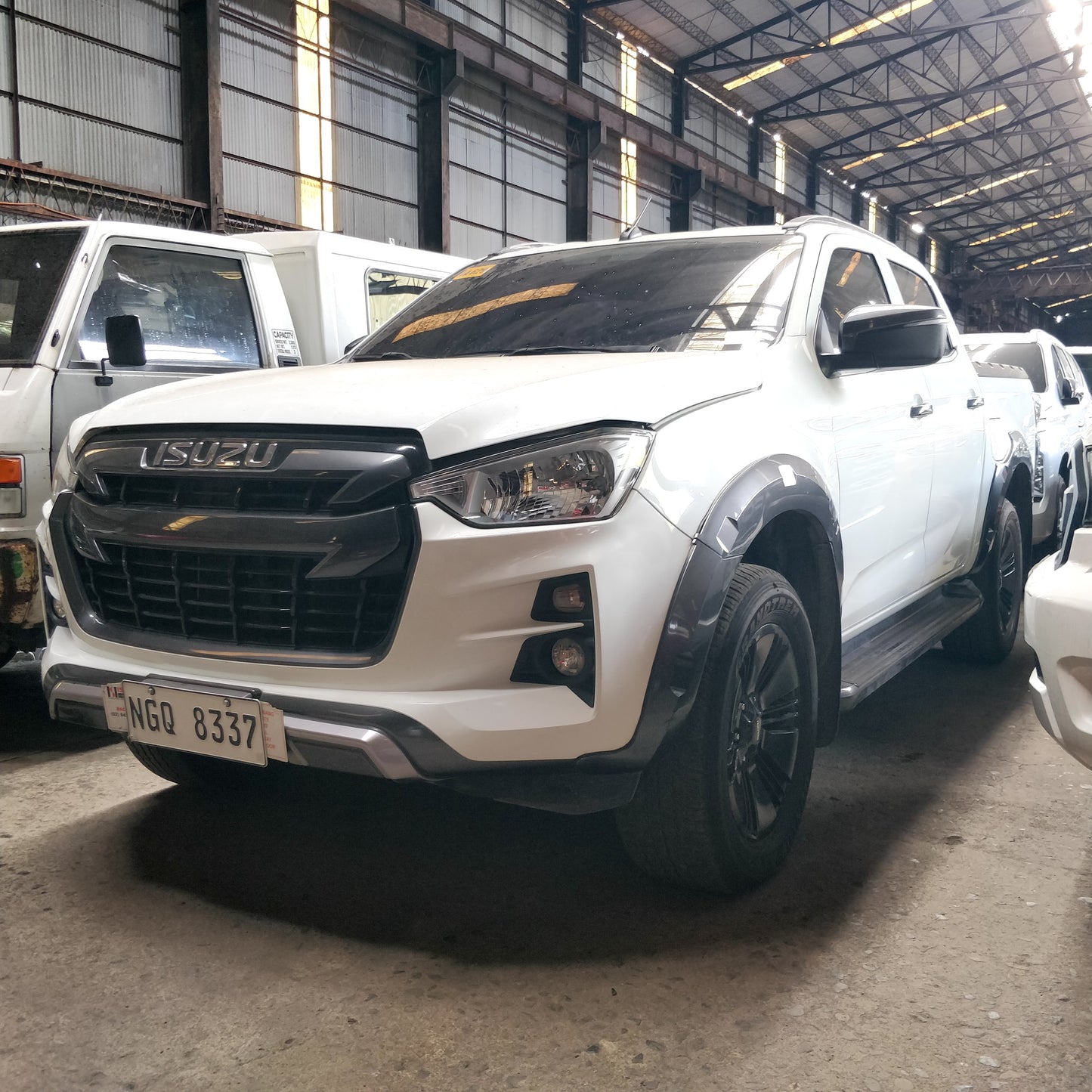 2023 Isuzu D-Max 3.0 4x2 LS-A, AT, DSL 22T