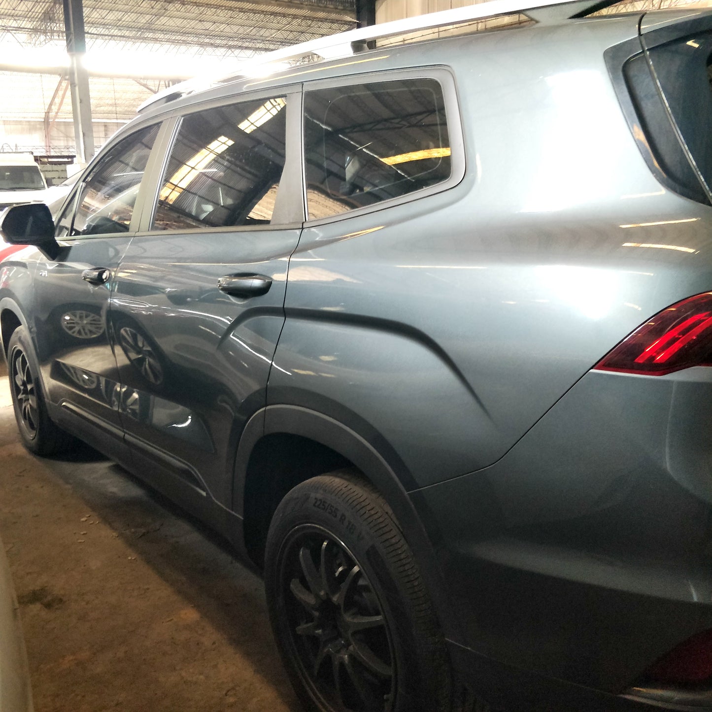 2022 Geely Okavango Urvan Plus 1.5L, AT, Gas 12T