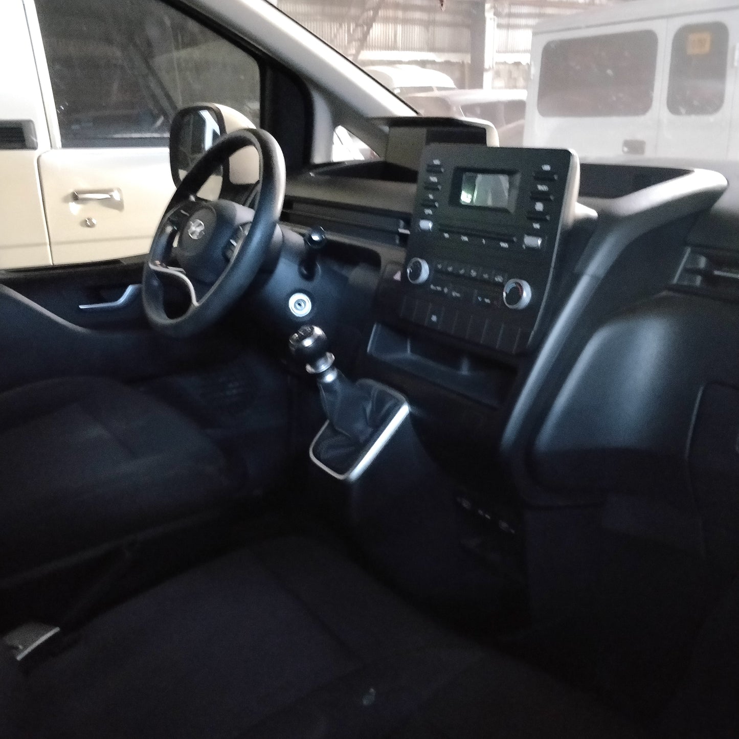 2023 Hyundai Staria Commuter 2.2L, MT, DSL 46T