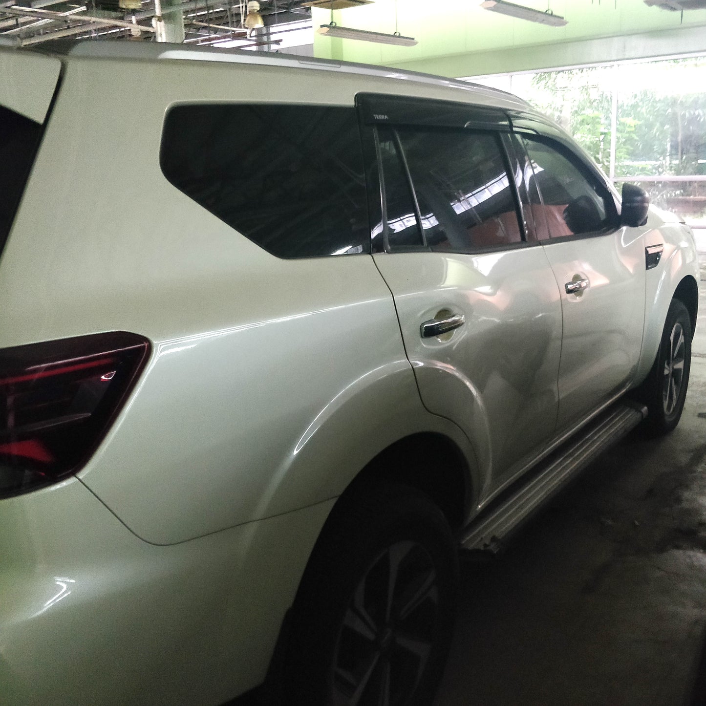 2022 Nissan Terra VL 4x2 2.5, AT, DSL	30T