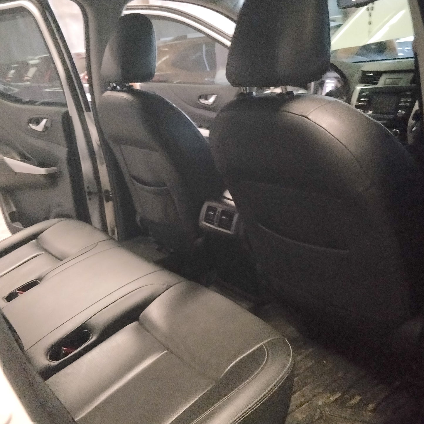 2019 Nissan Navara 4X4, A/T, Diesel, 91T