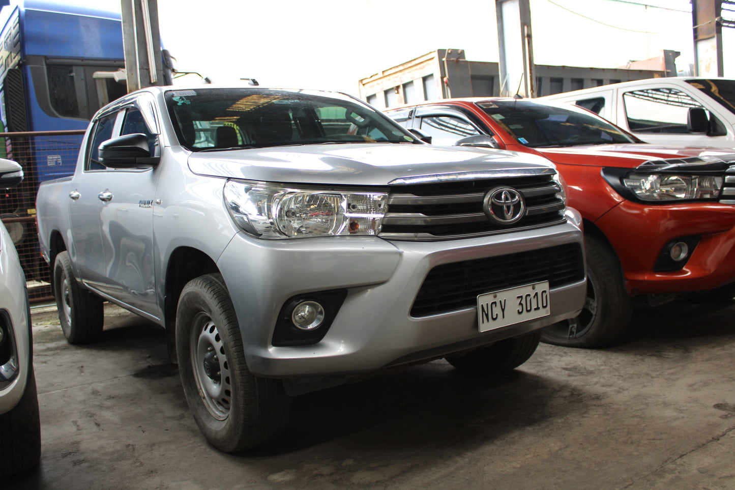Toyota Hilux G