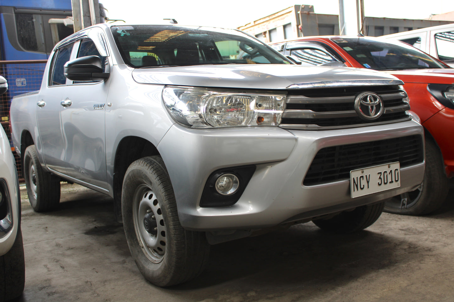 Toyota Hilux G