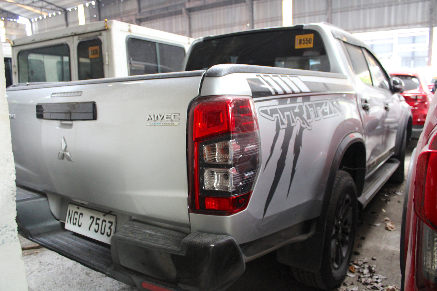 Mitsubishi Strada