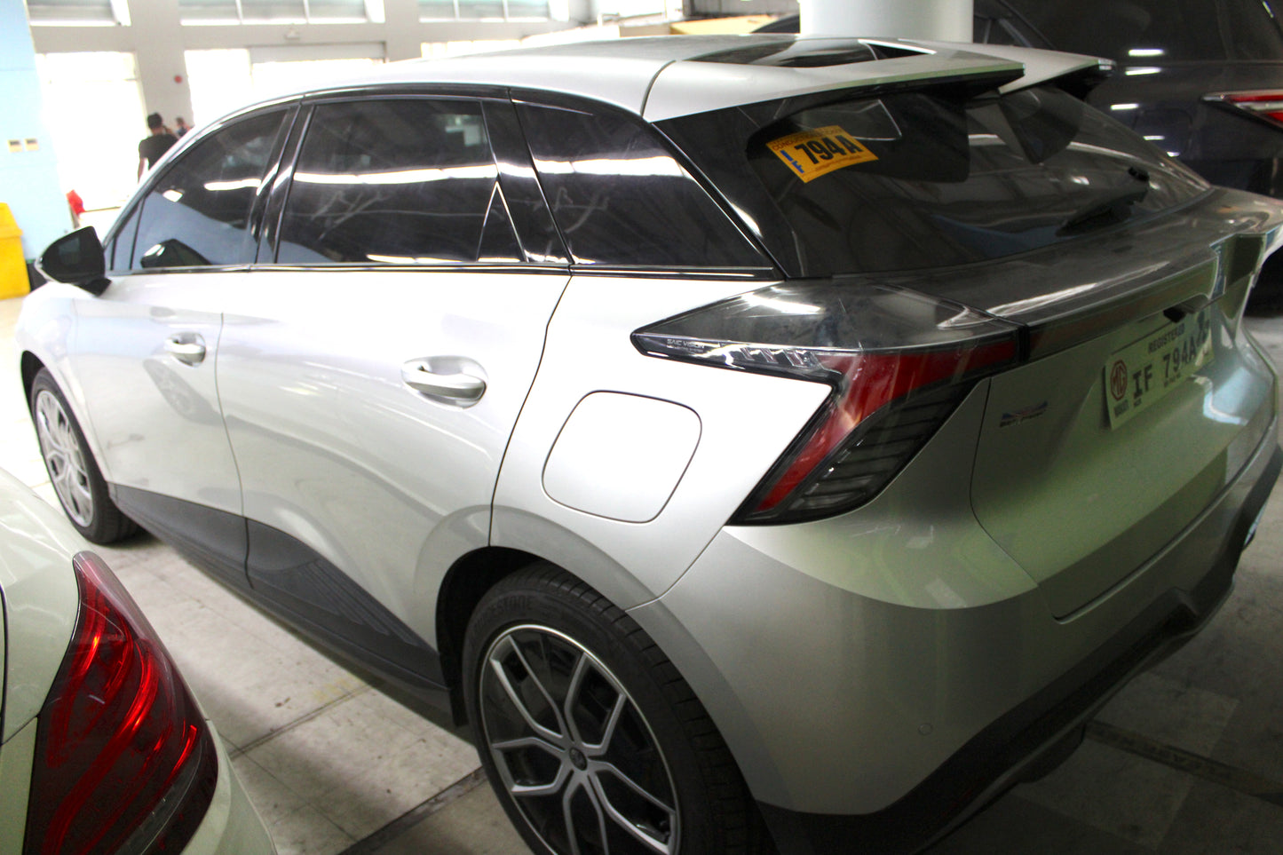 2024 MG 4 EV Lux AT Electric 4T