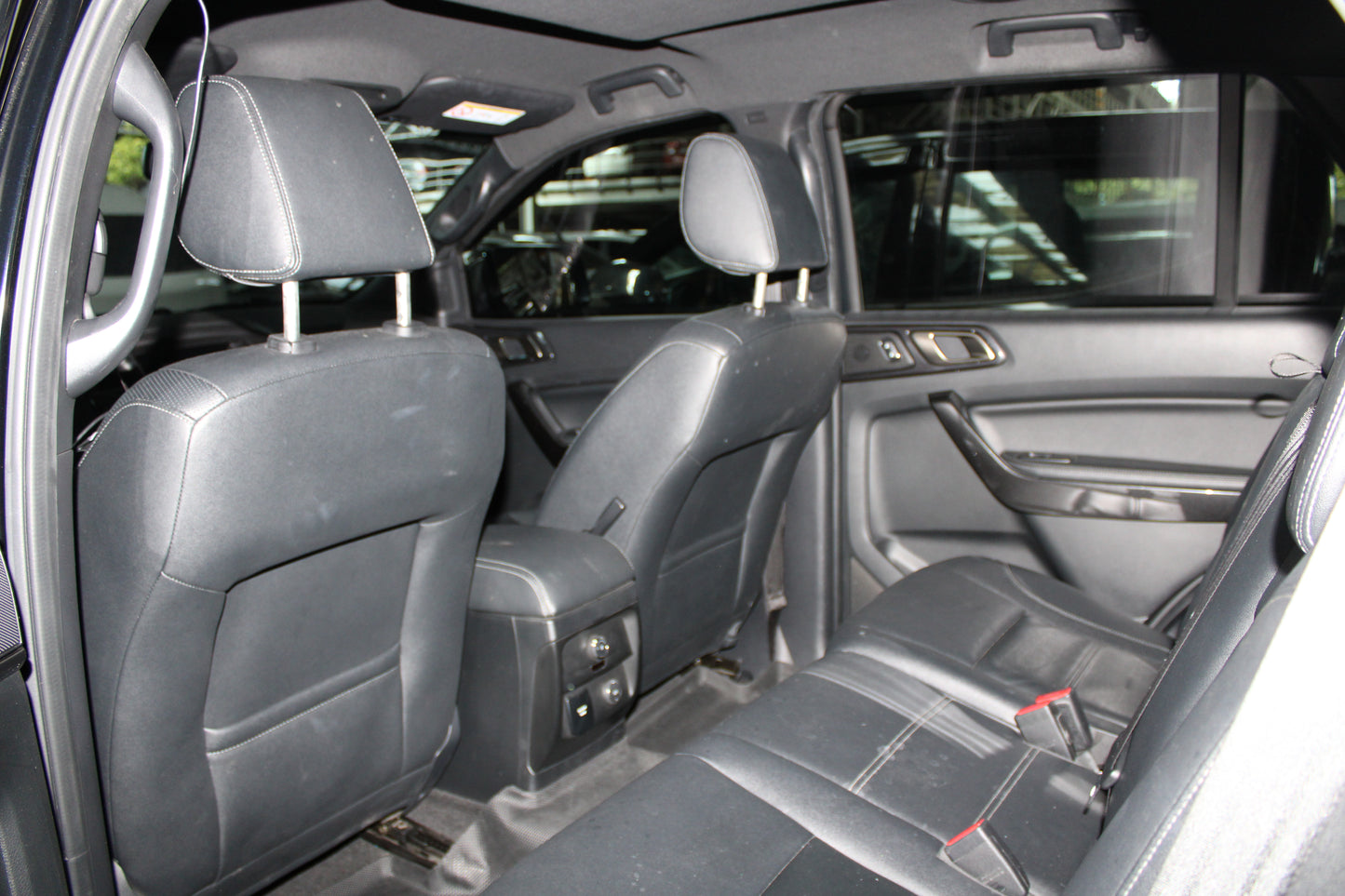 2022 Ford Everest 2.0 Turbo Titanium 4x2, A/T, DSL 26T
