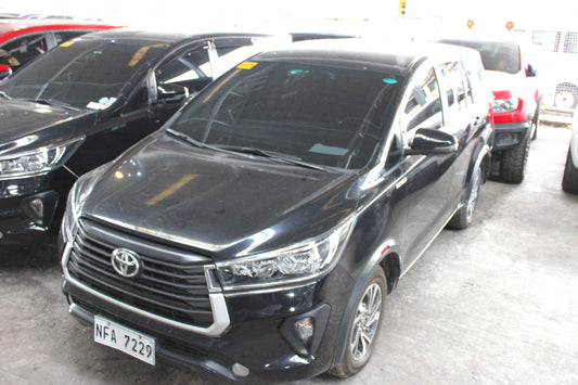 2023 Toyota Innova 2.8 E, AT, DSL	8T