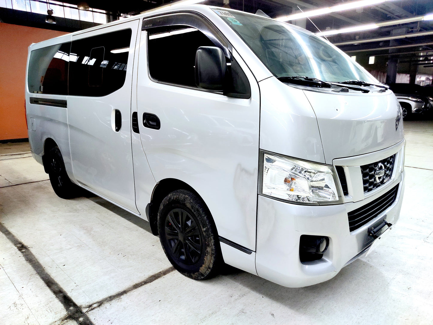 Nissan Urvan NV350